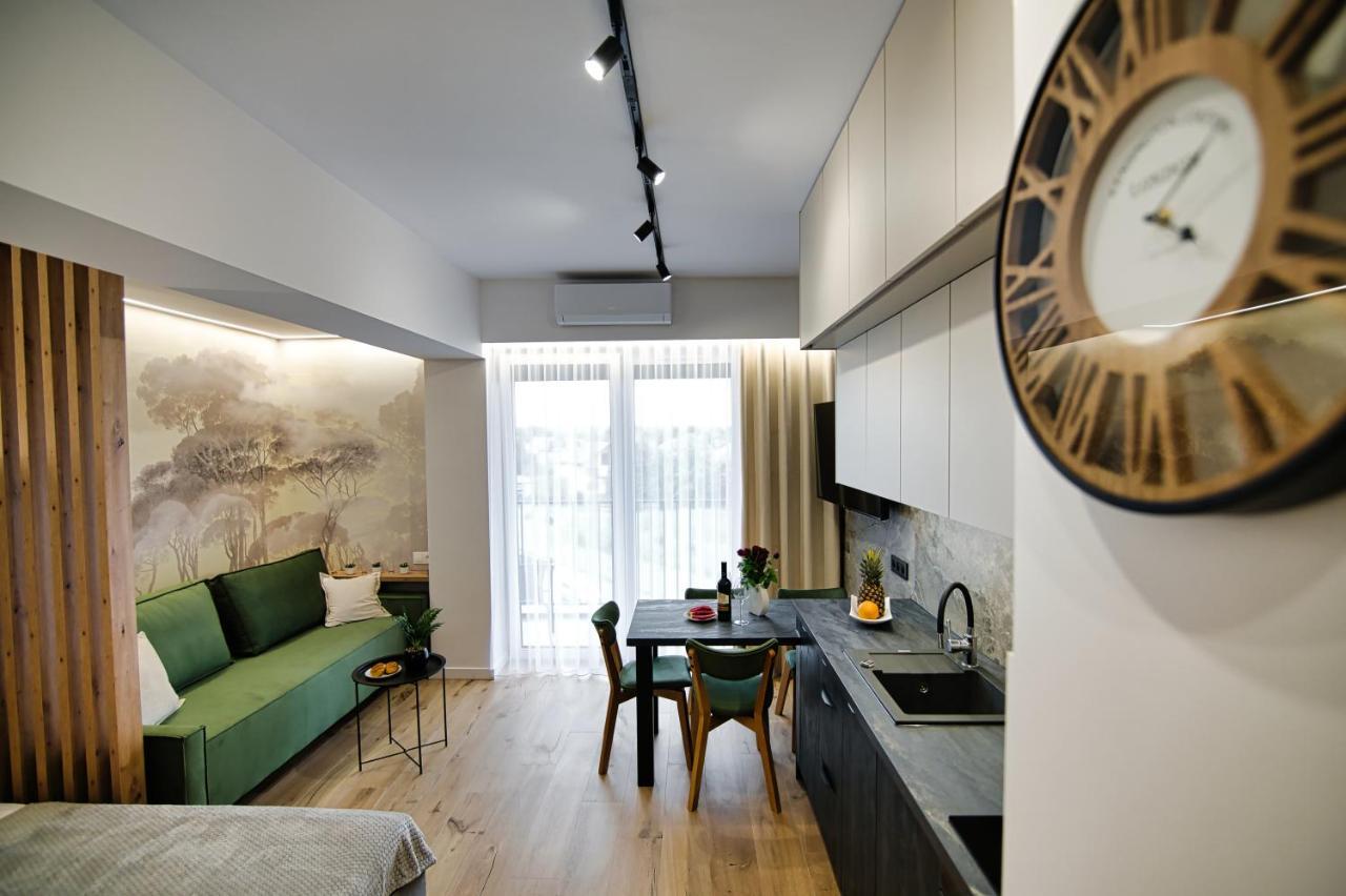 Good Rest In 52 Apartment Zator Ngoại thất bức ảnh